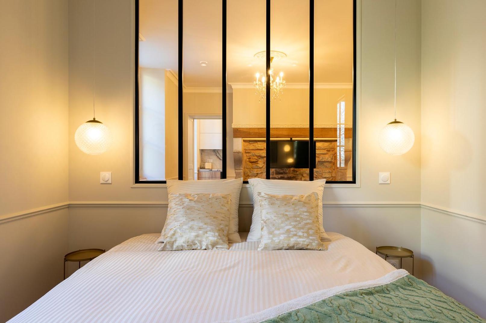 Chateau De Souhy Urcuit Room photo